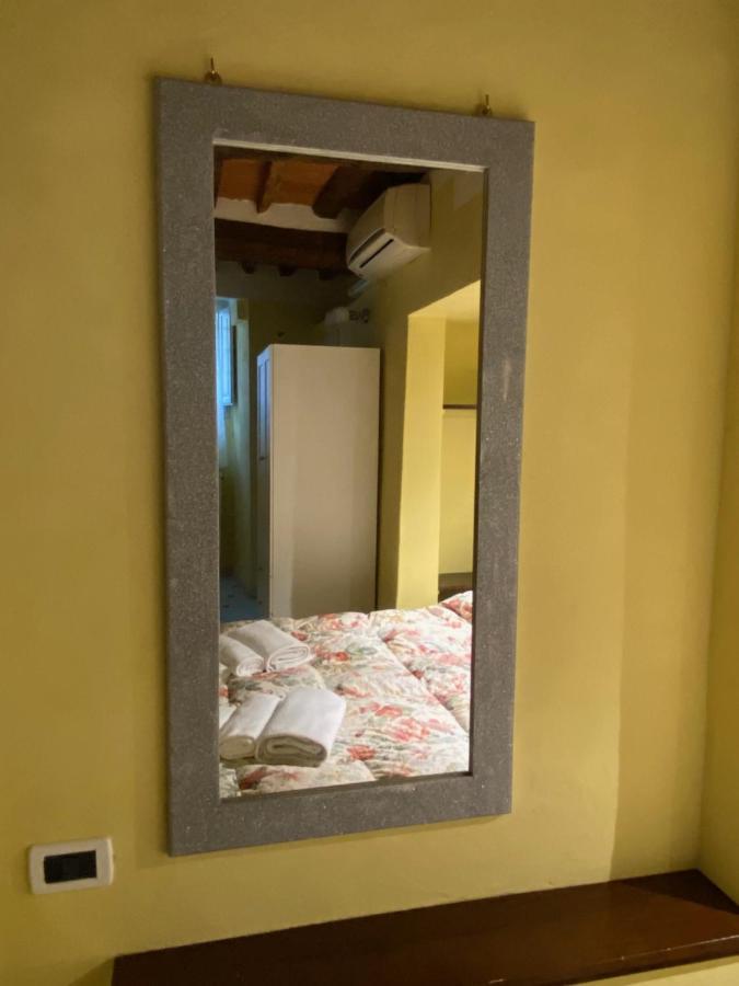 Gaia'S Apartment Пистойя Экстерьер фото