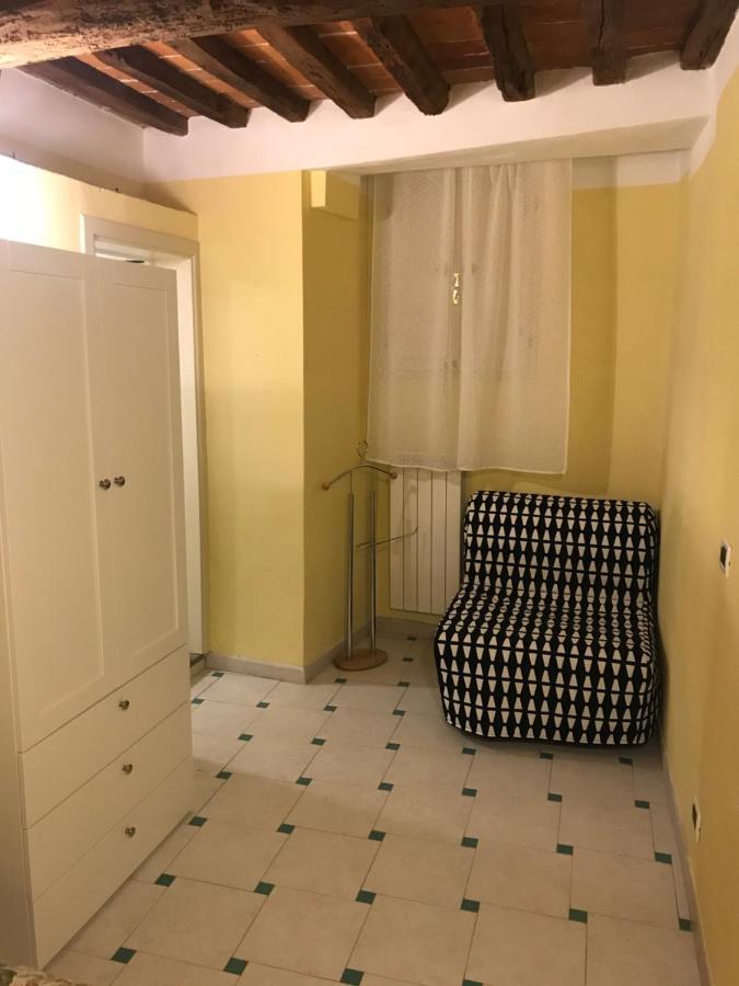 Gaia'S Apartment Пистойя Экстерьер фото